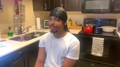 Snapshot of romeotyn chatting on 03-05-26, 06:48 romeotyn online show from 03-05-26, 06:48