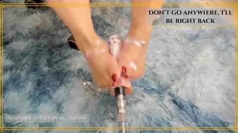 Romi  online show from 10-17-25, 12:01