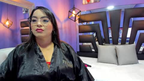 Romi  online show from 10-19-25, 12:44