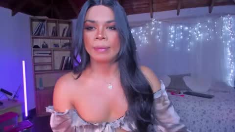 Romi Rouse online show from 02-11-26, 03:44