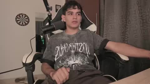 Snapshot of ronaldmq20 chatting on 12-10-24, 11:08 Ronaldo online show from 12-10-24, 11:08