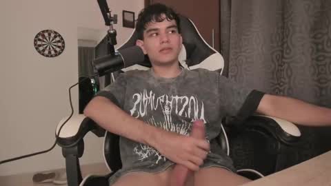 Snapshot of ronaldmq20 chatting on 12-11-24, 02:09 Ronaldo online show from 12-11-24, 02:09