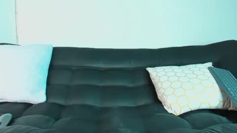 Ronnie online show from 02-06-25, 09:49