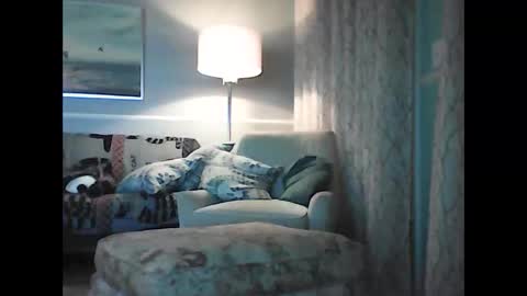 ronvlv online show from 10-05-25, 01:59