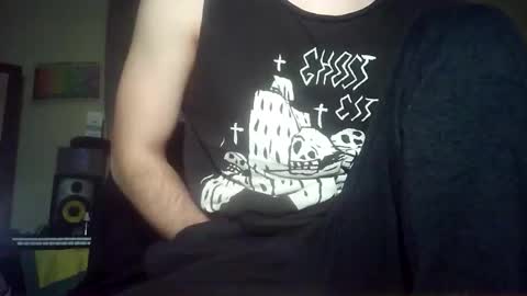 Snapshot of ronx3 chatting on 12-15-25, 01:32 ronx3 online show from 12-15-25, 01:32