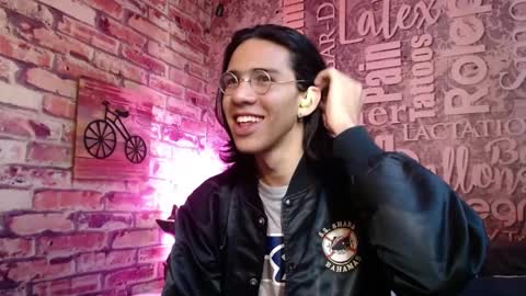 RonyMiller 1 online show from 01-18-25, 01:40