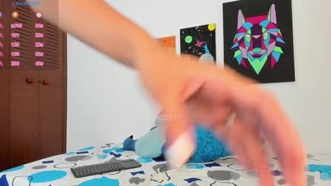 Snapshot of rooxxyy_ chatting on 12-03-24, 12:13    online show from 12-03-24, 12:13