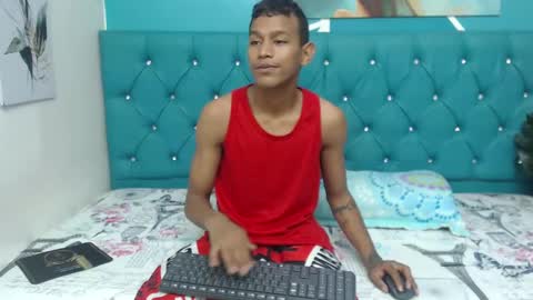 RORY CASTRO online show from 09-18-25, 10:45