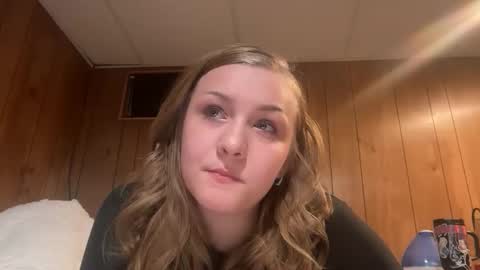 Snapshot of ros3210 chatting on 12-15-25, 11:09 Rose online show from 12-15-25, 11:09