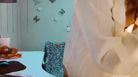 rosa843850 online show from 12-09-24, 02:06