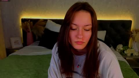 Viola online show from 04-10-26, 10:31