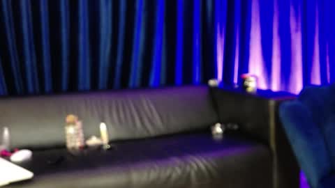 Snapshot of rosacatalleya chatting on 05-23-26, 04:18 Rose online show from 05-23-26, 04:18