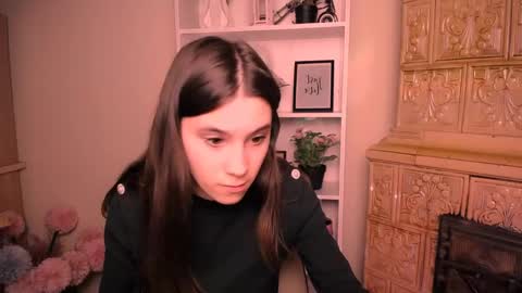 Rose online show from 04-24-26, 06:49