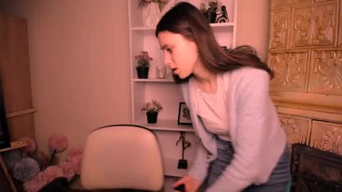 Rose online show from 04-25-26, 06:16