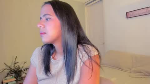 Snapshot of rosaliiaa1 chatting on 11-06-25, 09:15 Rosalia online show from 11-06-25, 09:15