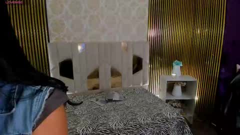 ROSALIN online show from 09-22-25, 11:34