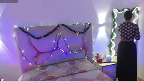 ROSALIN online show from 12-16-25, 10:53