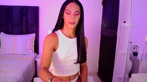 Rosalinda online show from 12-19-24, 10:34