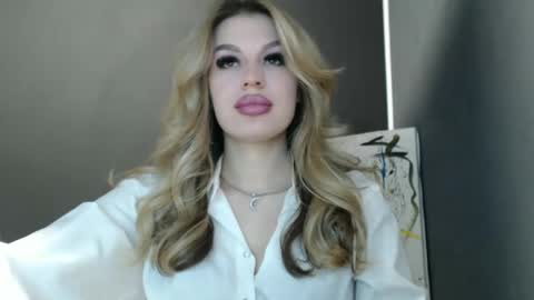 Rosalina online show from 04-23-26, 12:04