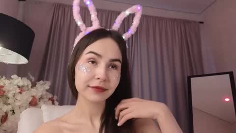 Snapshot of rosalion chatting on 10-27-25, 04:05 Kerry online show from 10-27-25, 04:05