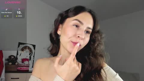 Snapshot of rosalion chatting on 11-27-25, 04:36 Kerry online show from 11-27-25, 04:36