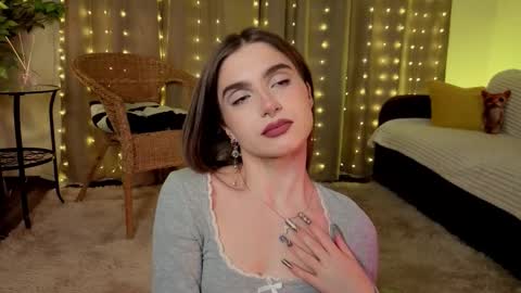 Kylie online show from 02-08-26, 06:11