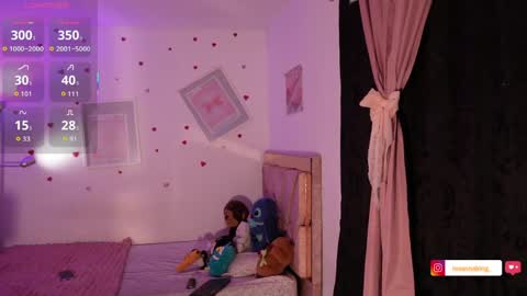 Snapshot of rosannaking chatting on 05-26-26, 01:12 Aleja online show from 05-26-26, 01:12