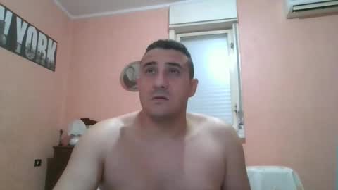 Snapshot of rosario1212 chatting on 01-11-26, 04:34 Rosario online show from 01-11-26, 04:34