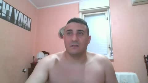 Snapshot of rosario1212 chatting on 02-14-26, 12:29 Rosario online show from 02-14-26, 12:29