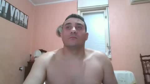 Snapshot of rosario1212 chatting on 02-19-26, 11:34 Rosario online show from 02-19-26, 11:34