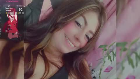 Snapshot of rosario_1996 chatting on 05-26-26, 10:50 rosario_1996 online show from 05-26-26, 10:50