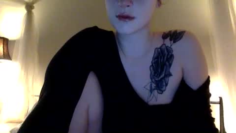 Snapshot of rose202555555 chatting on 09-09-25, 05:07 Rose online show from 09-09-25, 05:07