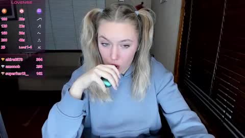 Rose but u can call me princess online show from 12-23-24, 05:22