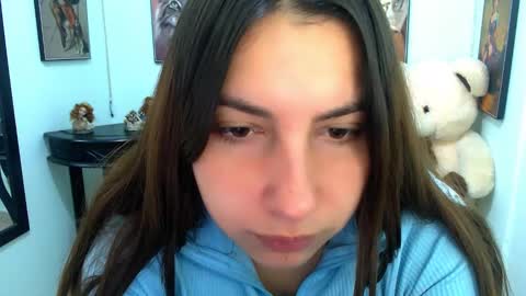 Snapshot of rose_celina chatting on 12-20-24, 02:49 Rose online show from 12-20-24, 02:49