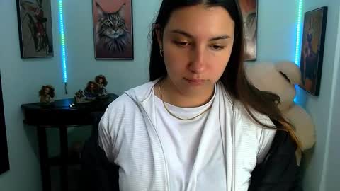 Snapshot of rose_celina chatting on 01-04-25, 12:38 Rose online show from 01-04-25, 12:38