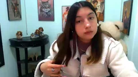 Snapshot of rose_celina chatting on 01-07-25, 01:03 Rose online show from 01-07-25, 01:03