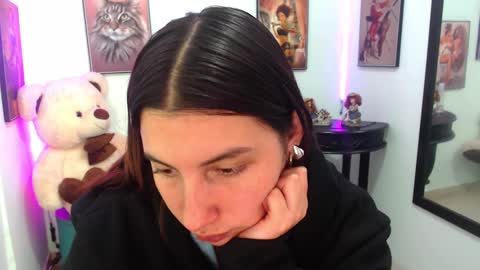 Snapshot of rose_celina chatting on 03-12-25, 04:46 Rose online show from 03-12-25, 04:46