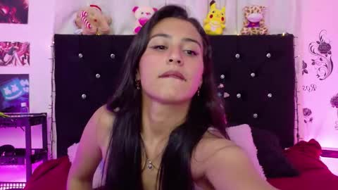 Rose online show from 03-16-26, 05:24