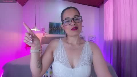 Rose  online show from 04-27-26, 01:42