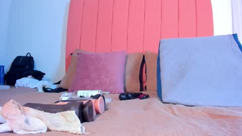 Snapshot of rose_thompson19 chatting on 02-24-26, 07:12 Rosse online show from 02-24-26, 07:12