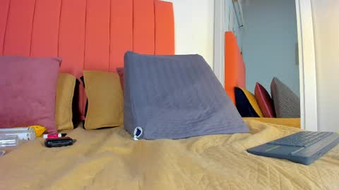 Snapshot of rose_thompson19 chatting on 03-31-26, 07:36 Rosse online show from 03-31-26, 07:36