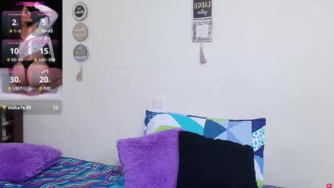 rose_towers4 online show from 11-20-25, 09:14