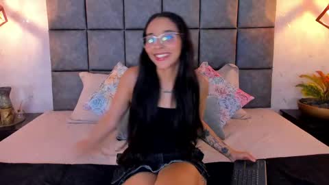 roseaurora online show from 06-02-26, 10:39