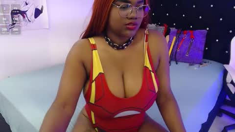 Snapshot of rosebeckers7 chatting on 10-31-25, 09:38 Your girl Rose 6k of followers online show from 10-31-25, 09:38