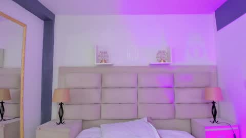 Rose online show from 02-10-25, 04:14