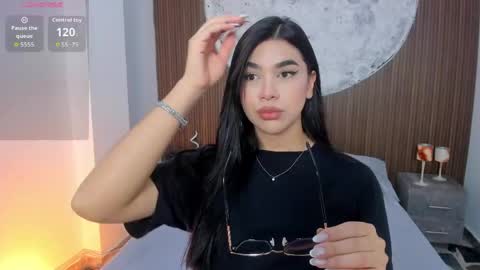 Rose online show from 04-15-26, 02:35