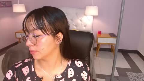 sofia online show from 10-16-25, 03:40