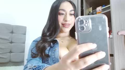 Rosee Channel online show from 01-30-25, 08:53