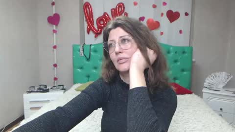 RoseHille online show from 03-17-26, 06:33