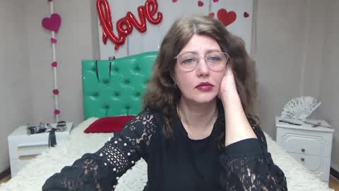 RoseHille online show from 04-18-26, 05:55